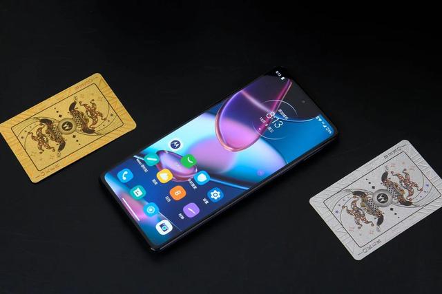 Hello Moto 的情怀与革新：MOTO edge X30 深度解读