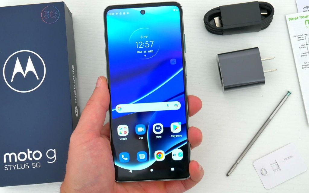 折叠屏 vs 手写笔:Motorola Razr 2023 和 Moto G Stylus 5G 到底该怎么选? 折叠屏 vs 手写笔:Motorola Razr 2023 和 Moto G Stylus 5G 到底该怎么选?
